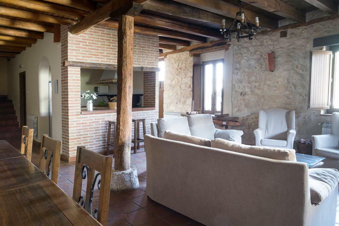 Casa Rural Los Yeros Aldeasona - Segovia Exterior photo